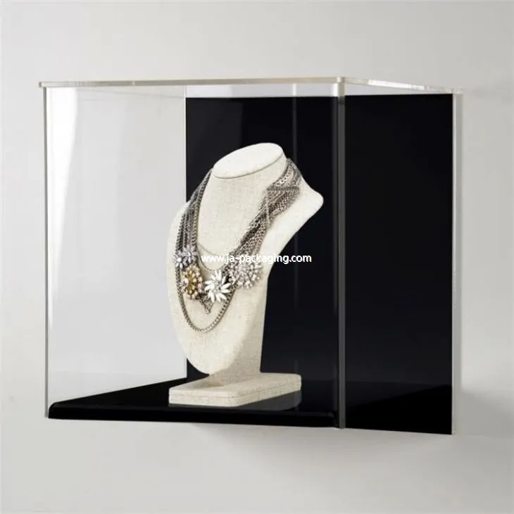 Nástěnné pouzdro na šperky